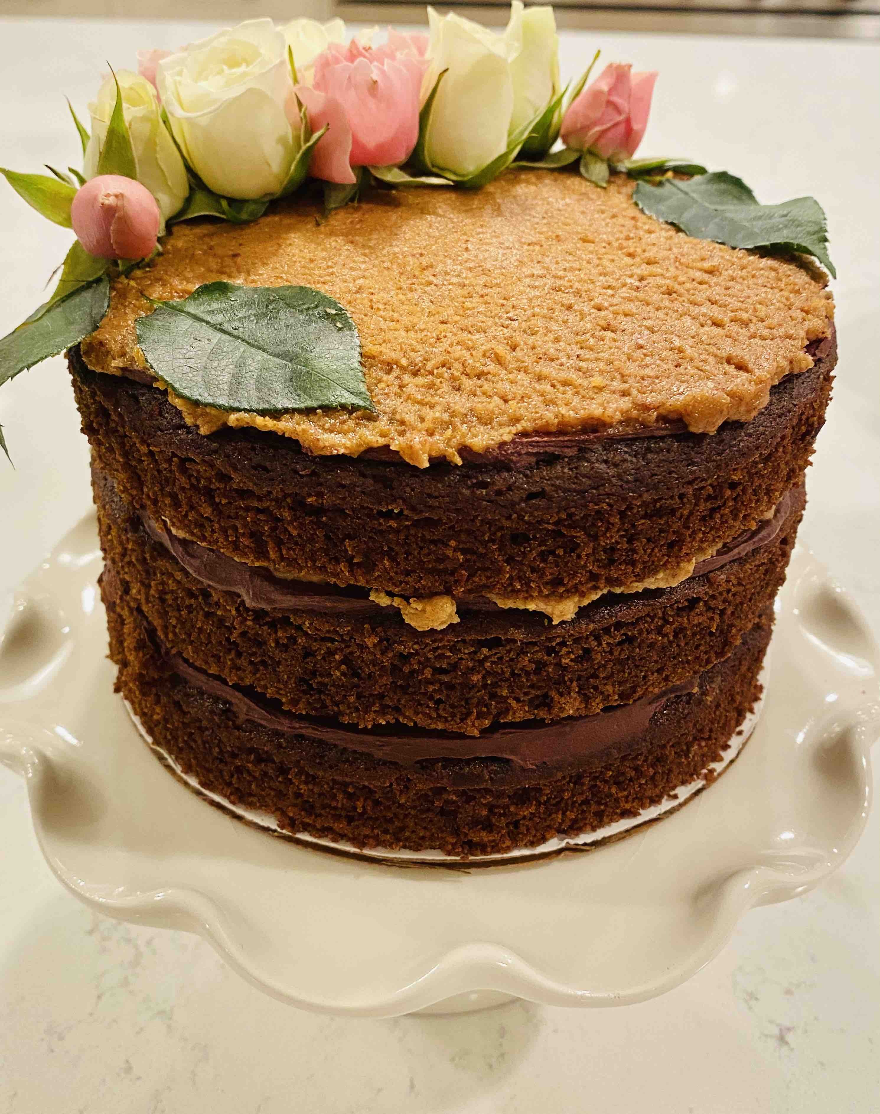 Chocolate caramel cake 2