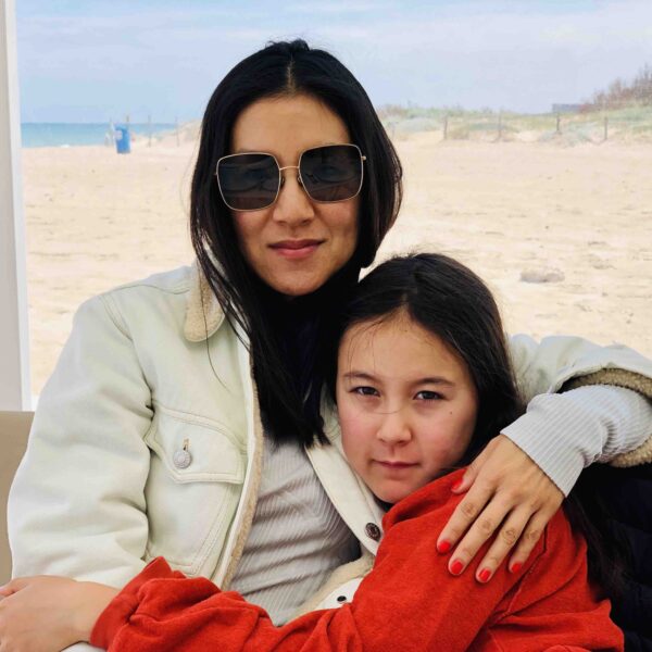 JAM Valencia beach mommy daughter