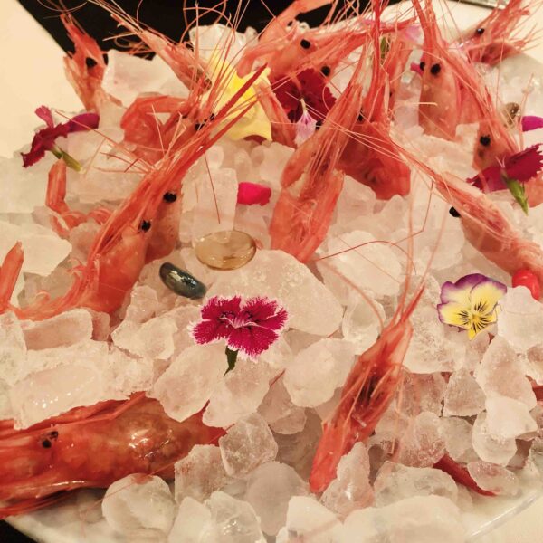 JAM fall Valencia prawns on ice